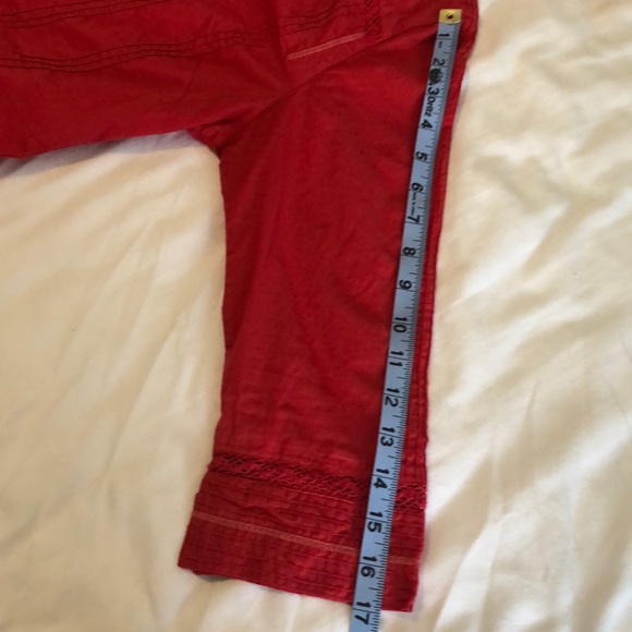 i.e.Petite Breezy Cotton Button-down in a Cool Red - Picture 11 of 11